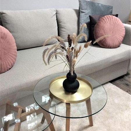 Apartmán Magnolia Apartman Šoproň Exteriér fotografie