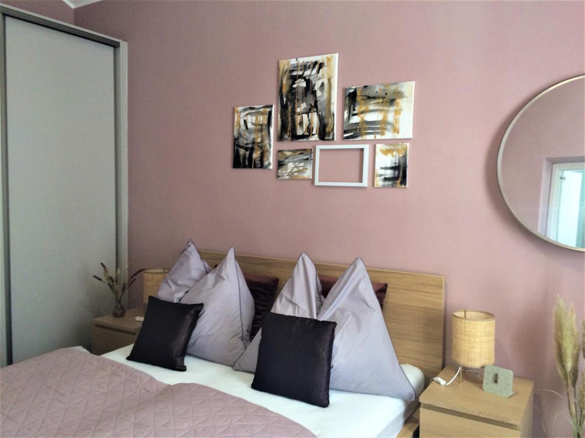 Apartmán Magnolia Apartman Šoproň Exteriér fotografie