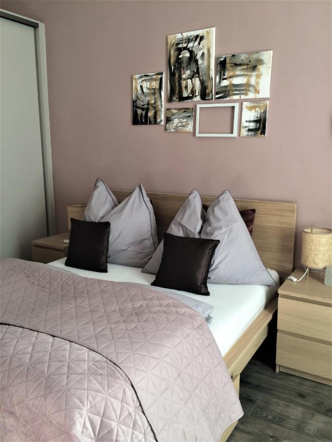 Apartmán Magnolia Apartman Šoproň Exteriér fotografie
